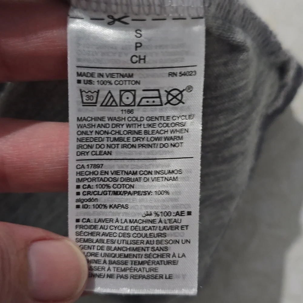 Old Navy Gray Crop Fitted Short Sleeve T-Shirt Size Small‎
